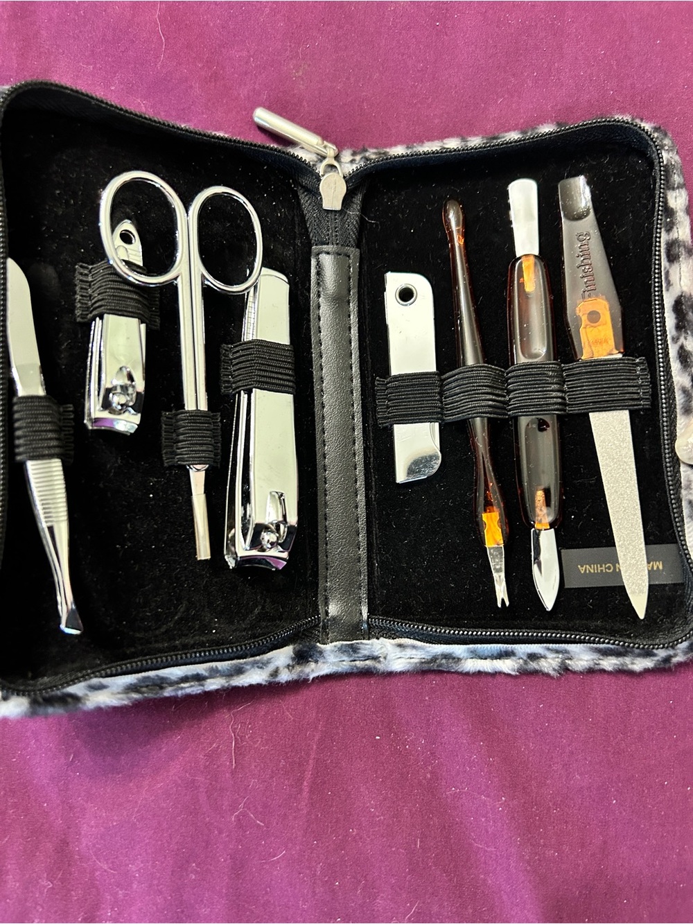 Leopard Print Manicure Set 8 pieces